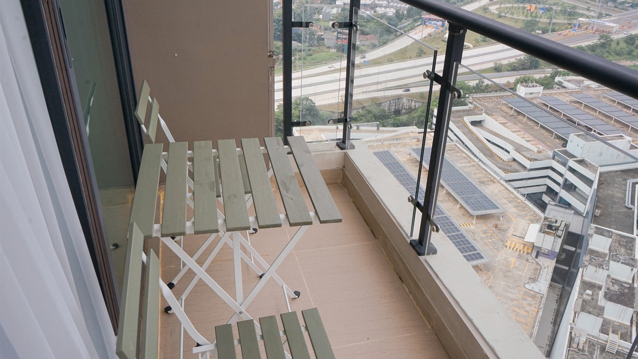 Photo of Patio Balcony in Bumi Serpong Damai