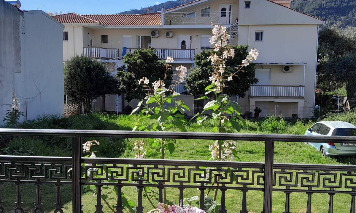 Photo of Patio Balcony in Skala Potamias