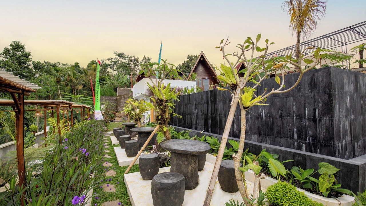 Photo of Outdoor in Rendang