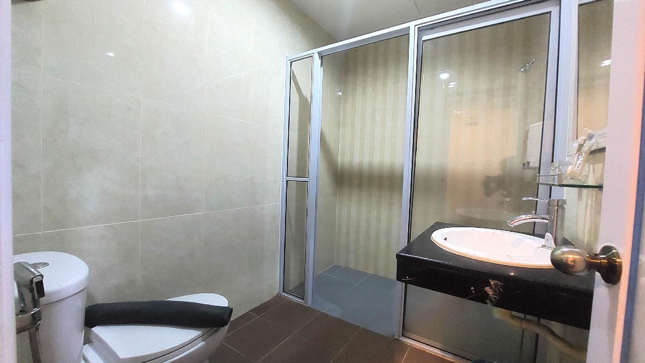 Photo of Bathroom in Tanjung Uncang