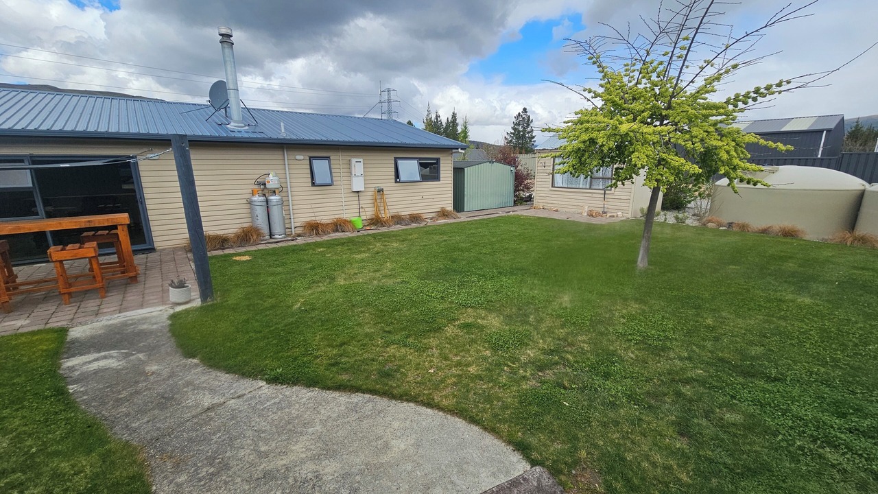 Photo of Outdoor in Lowburn