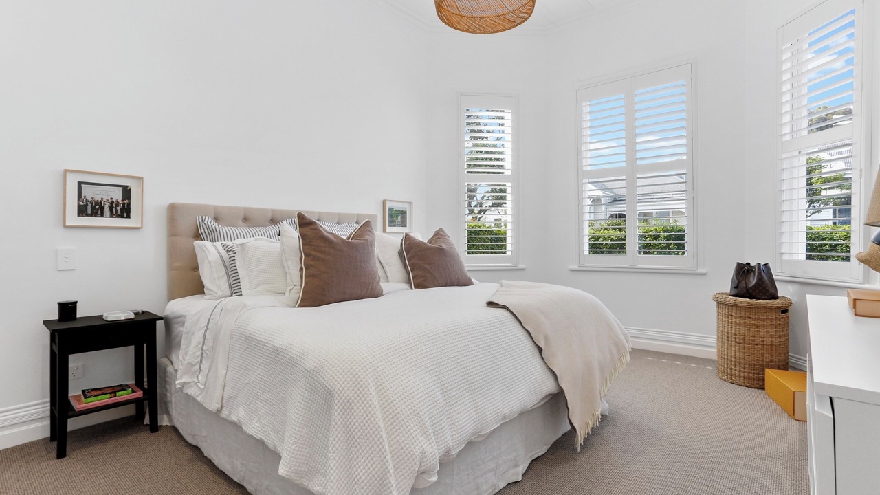 Photo of Others in Grey Lynn