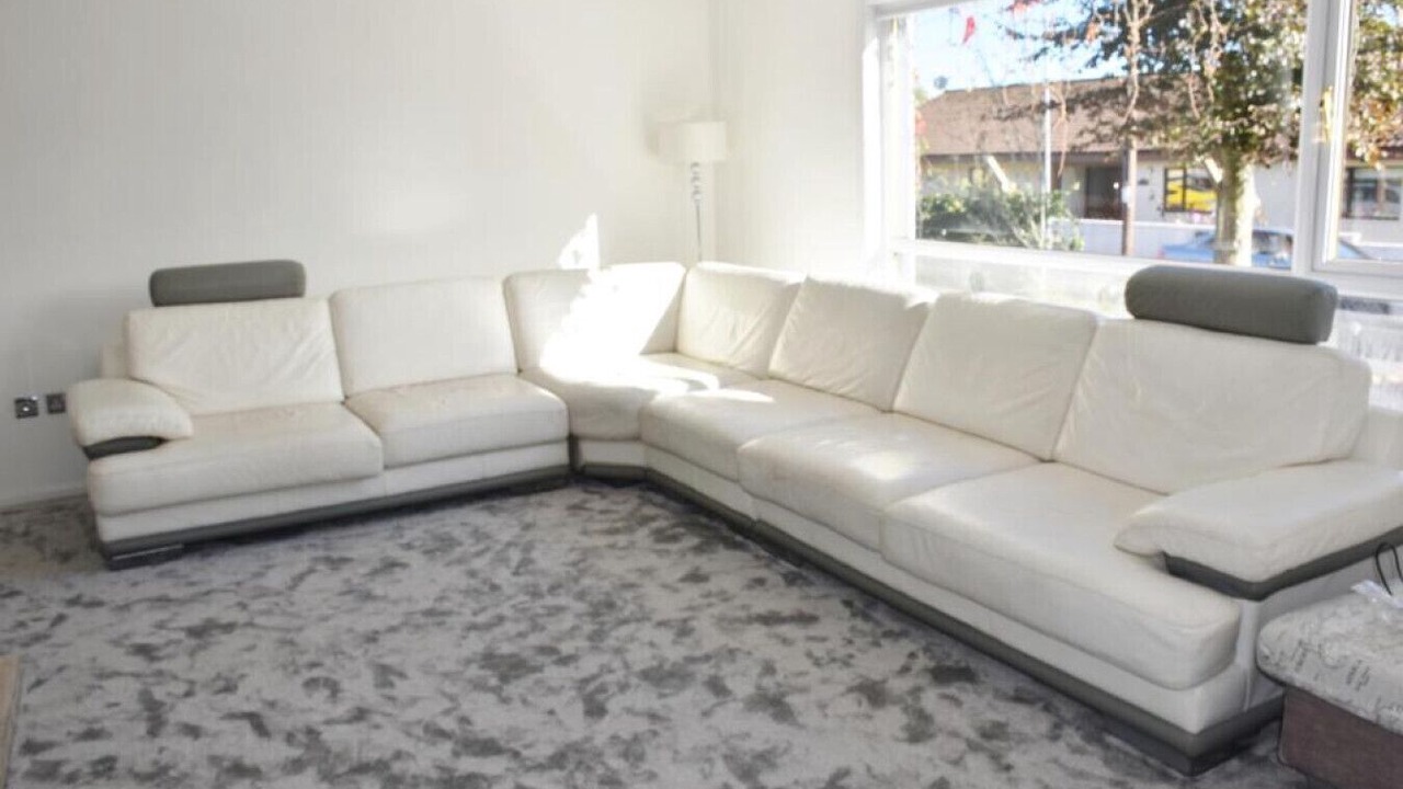 Photo of Livingroom in Barrhead