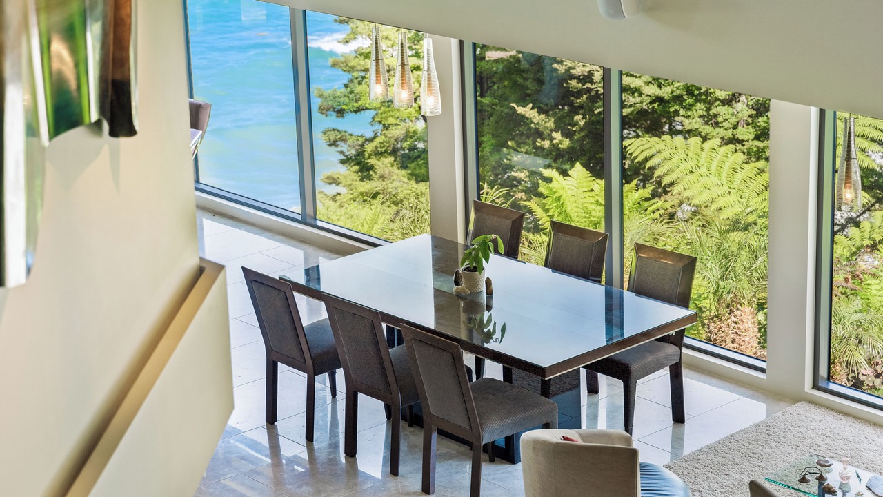 Photo of Livingroom in Ngaio Bay
