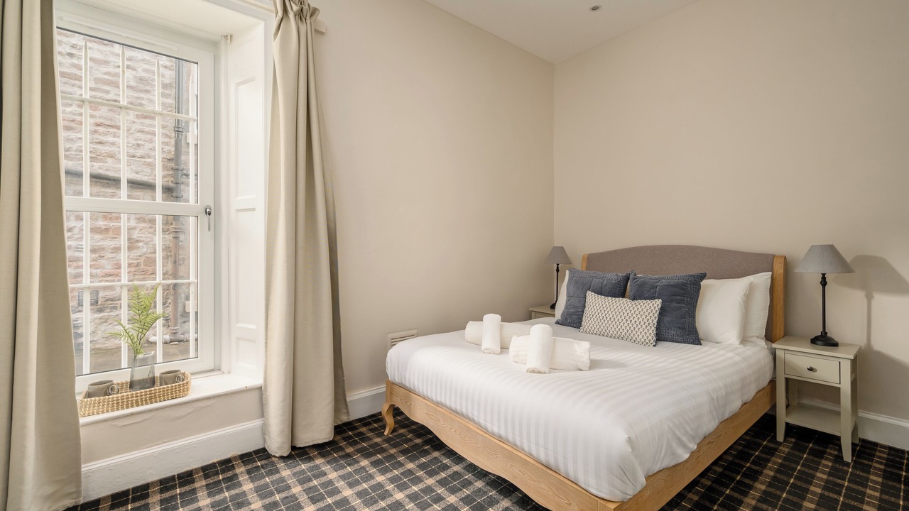 Photo of Bedroom in Tollcross