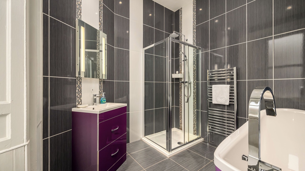 Photo of Bathroom in Tollcross