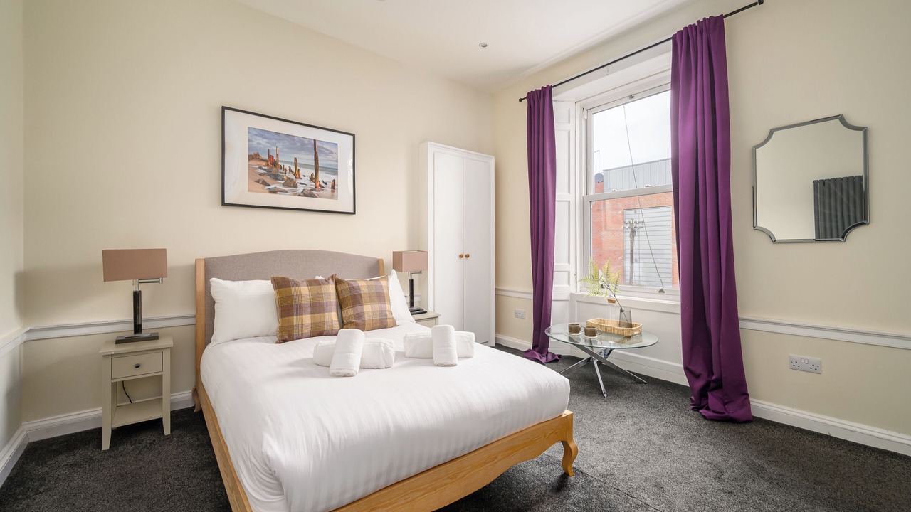 Photo of Bedroom in Tollcross