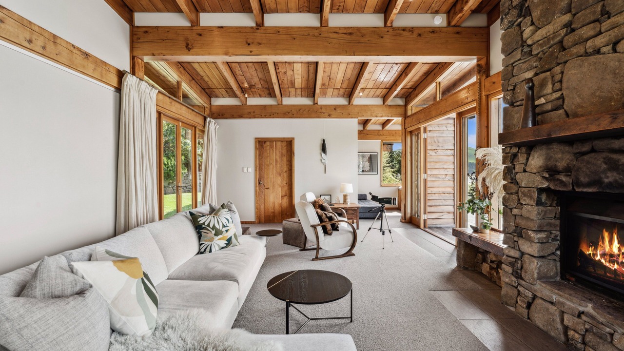 Photo of Livingroom in Cape Saunders