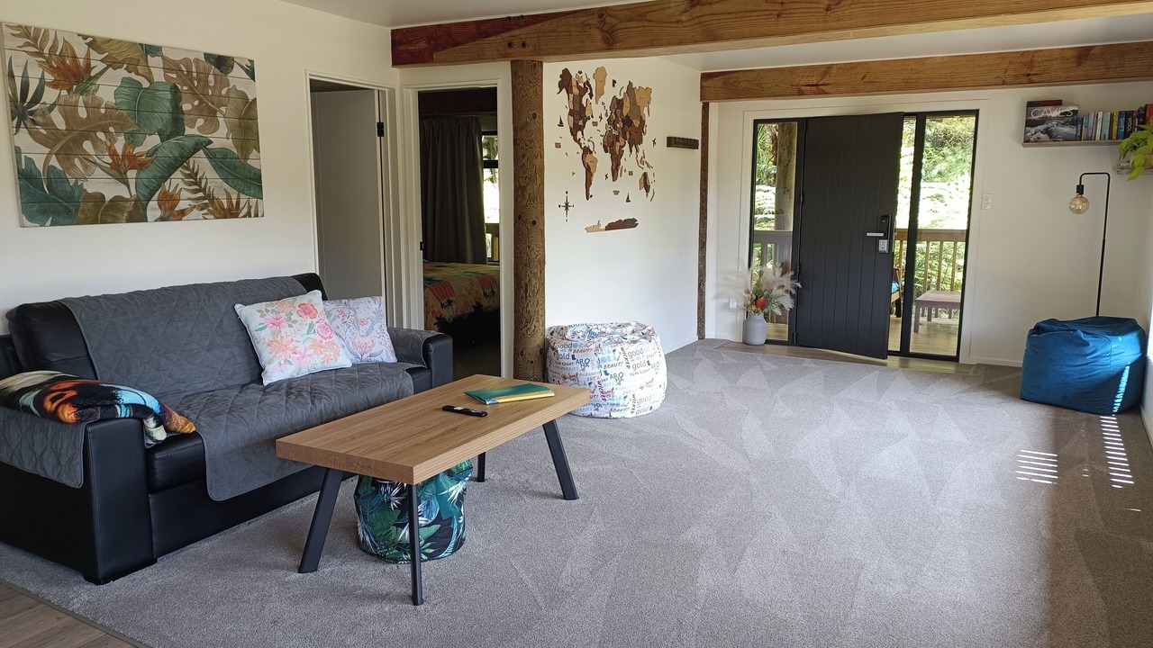 Photo of Livingroom in Whangarei