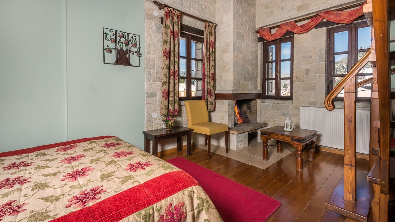 Photo of Bedroom in Elati