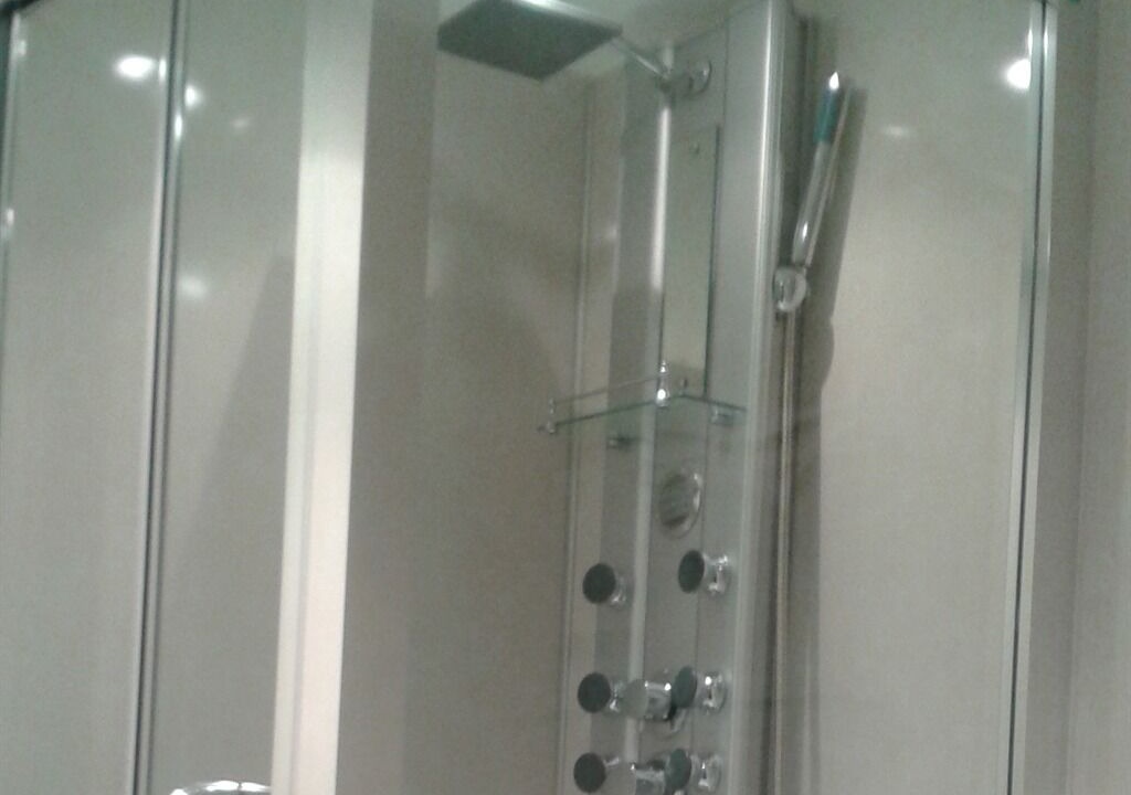 Photo of Bathroom in Bridgend of Lintrathen