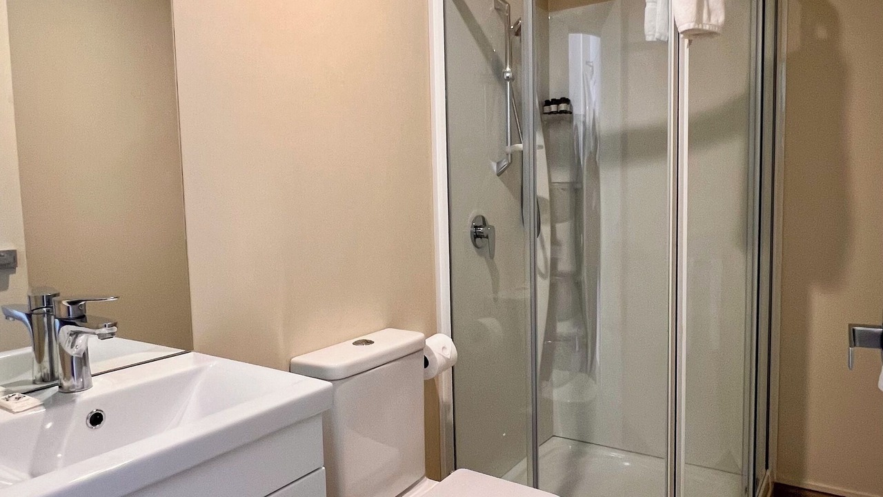 Photo of Bathroom in Porirua