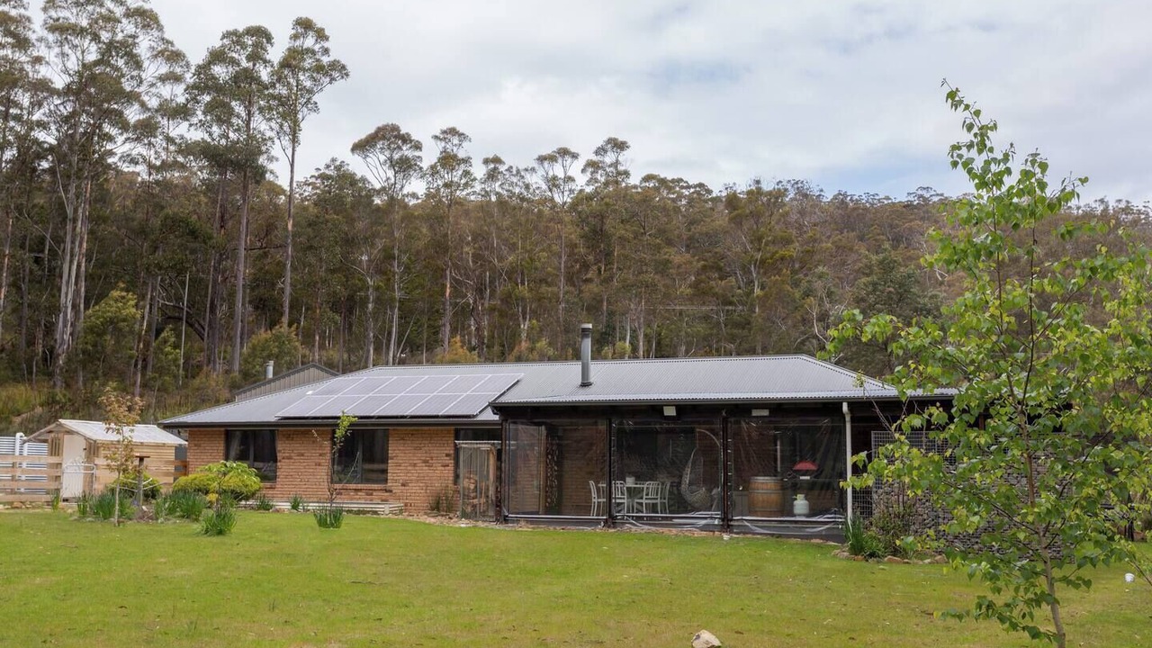 Photo of Outdoor in Longley