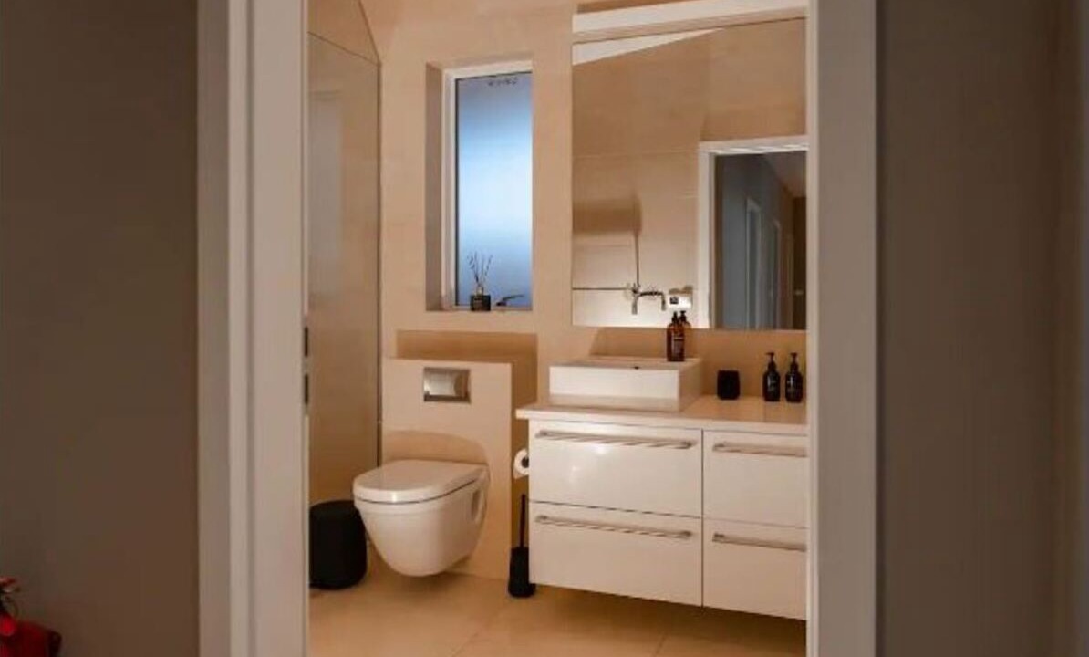 Photo of Bathroom in Fludir