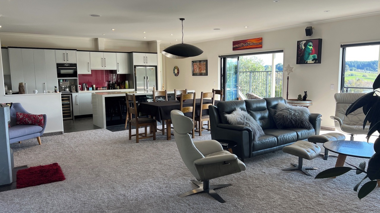 Photo of Livingroom in Tasman