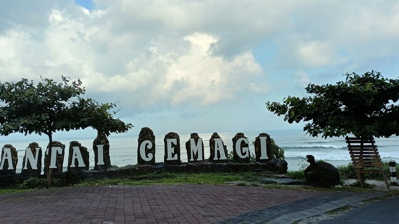 Photo of Others in Cemagi