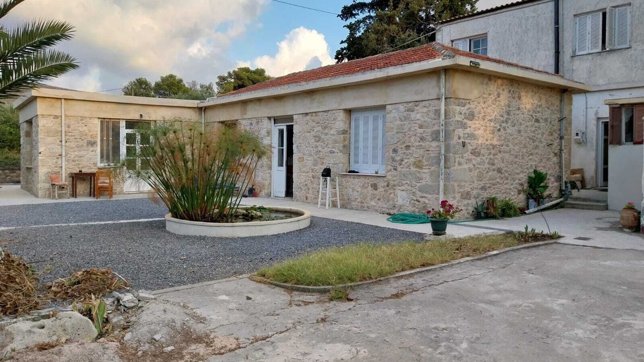 Photo of Outdoor in Knosos