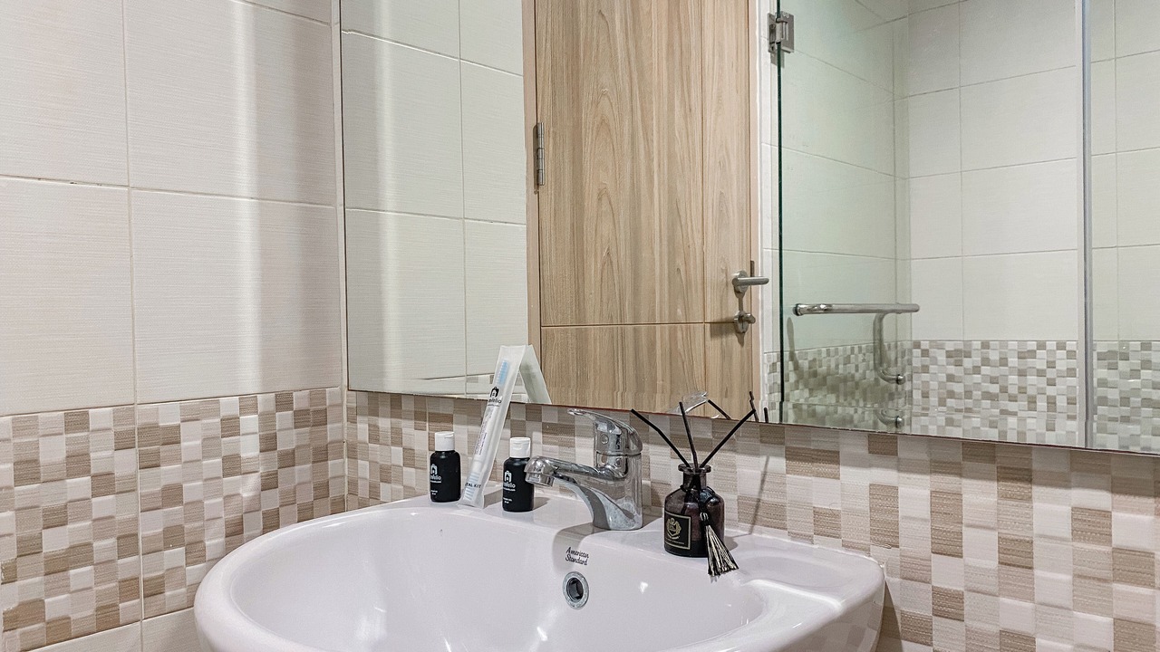 Photo of Bathroom in Rawalumbu