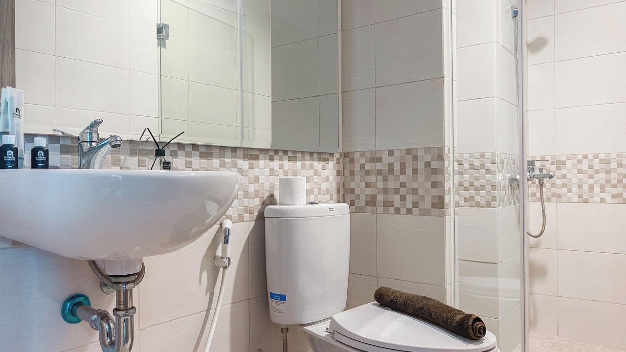 Photo of Bathroom in Rawalumbu