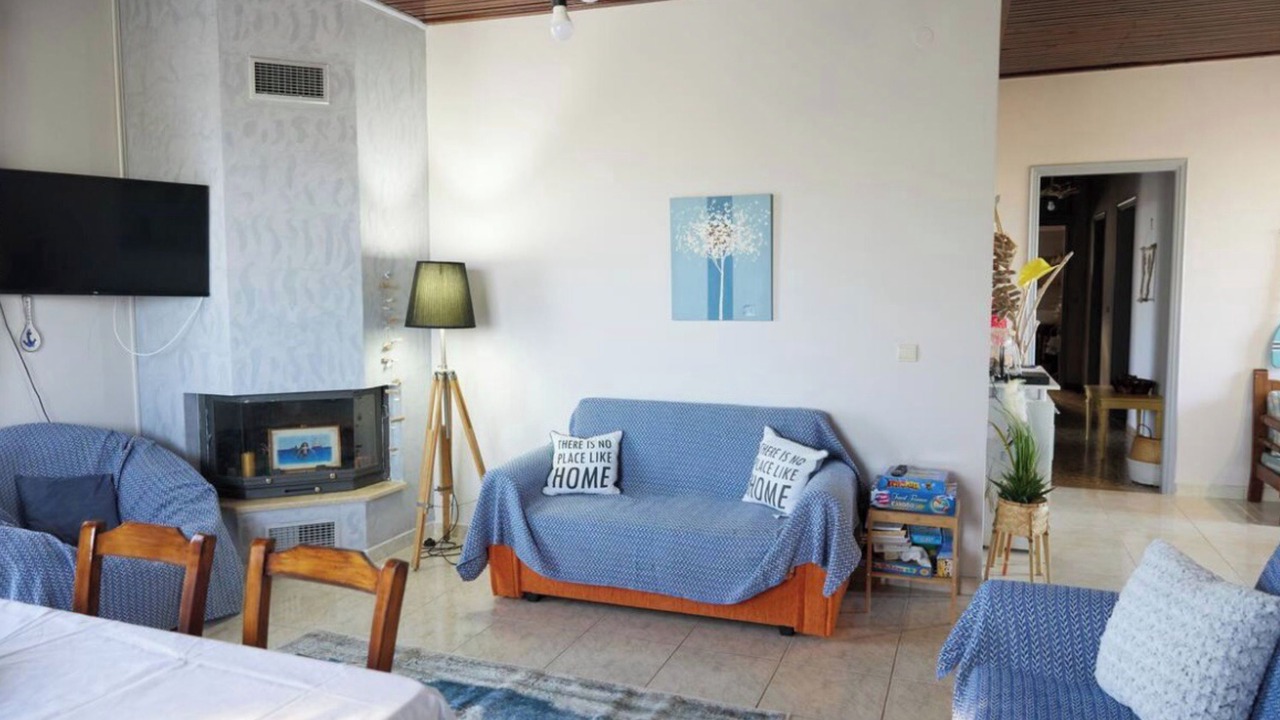 Photo of Livingroom in Katakolo