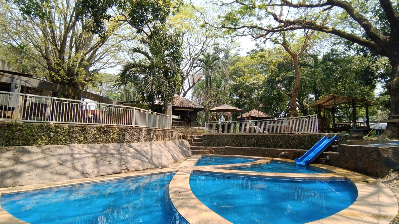 Photo of Outdoor in Pandaan