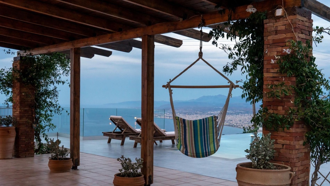 Photo of Patio Balcony in Rodhia