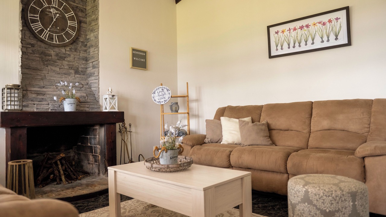 Photo of Livingroom in Roble