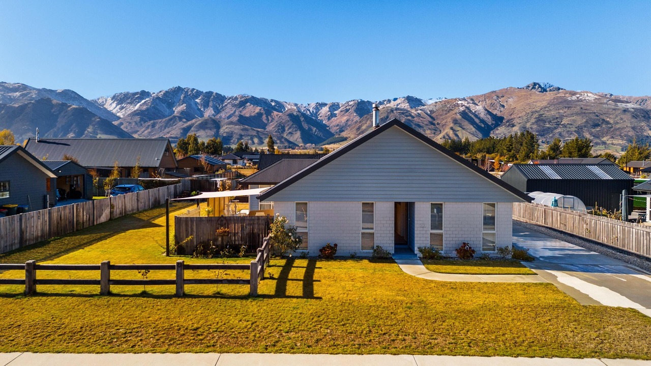 Photo of Outdoor in Lake Hawea