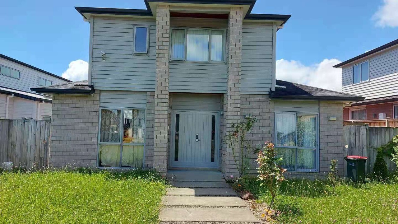 Photo of Outdoor in Flat Bush