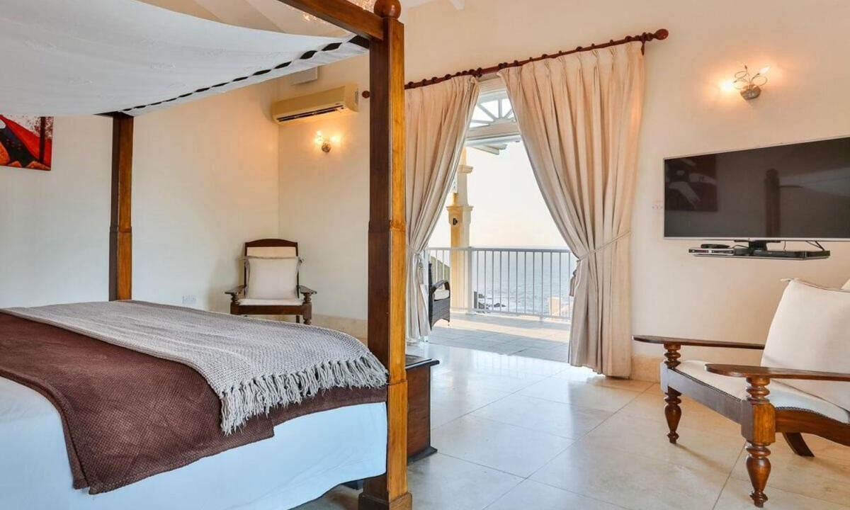 Photo of Others in Mount Hardy