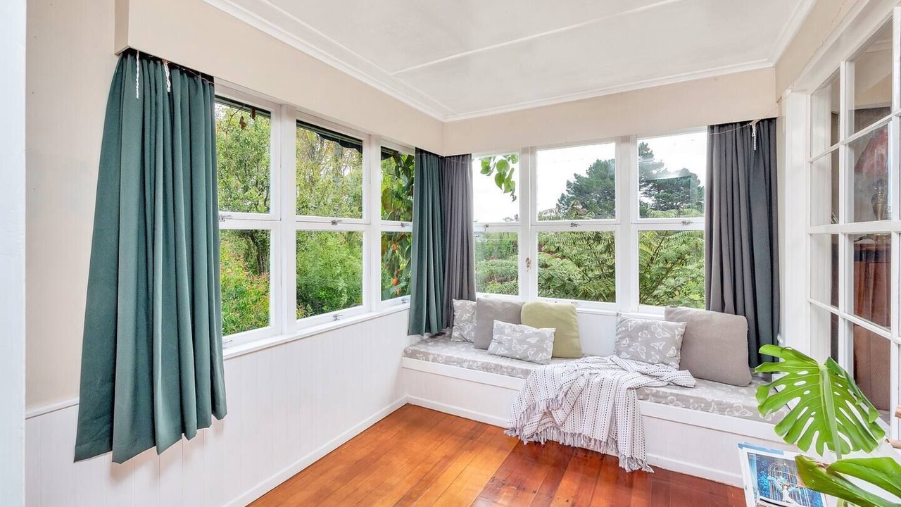 Photo of Livingroom in St. Heliers