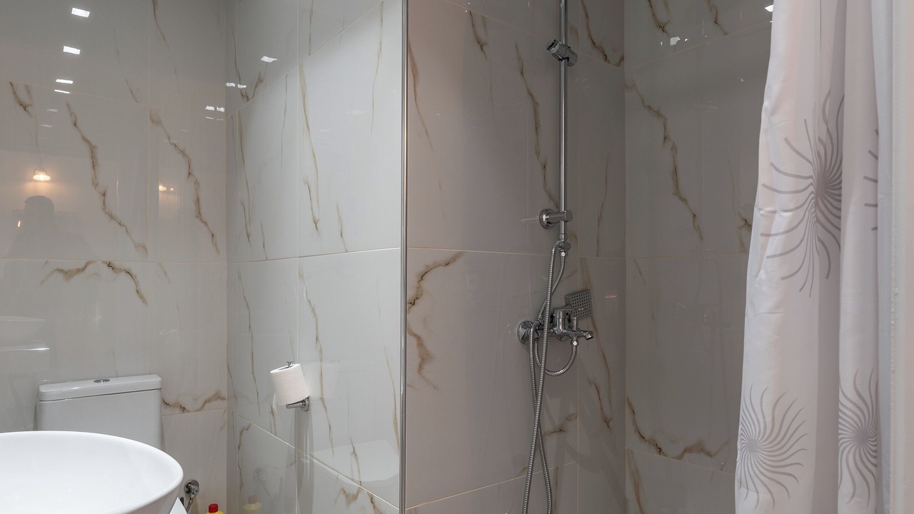 Photo of Bathroom in Plitra