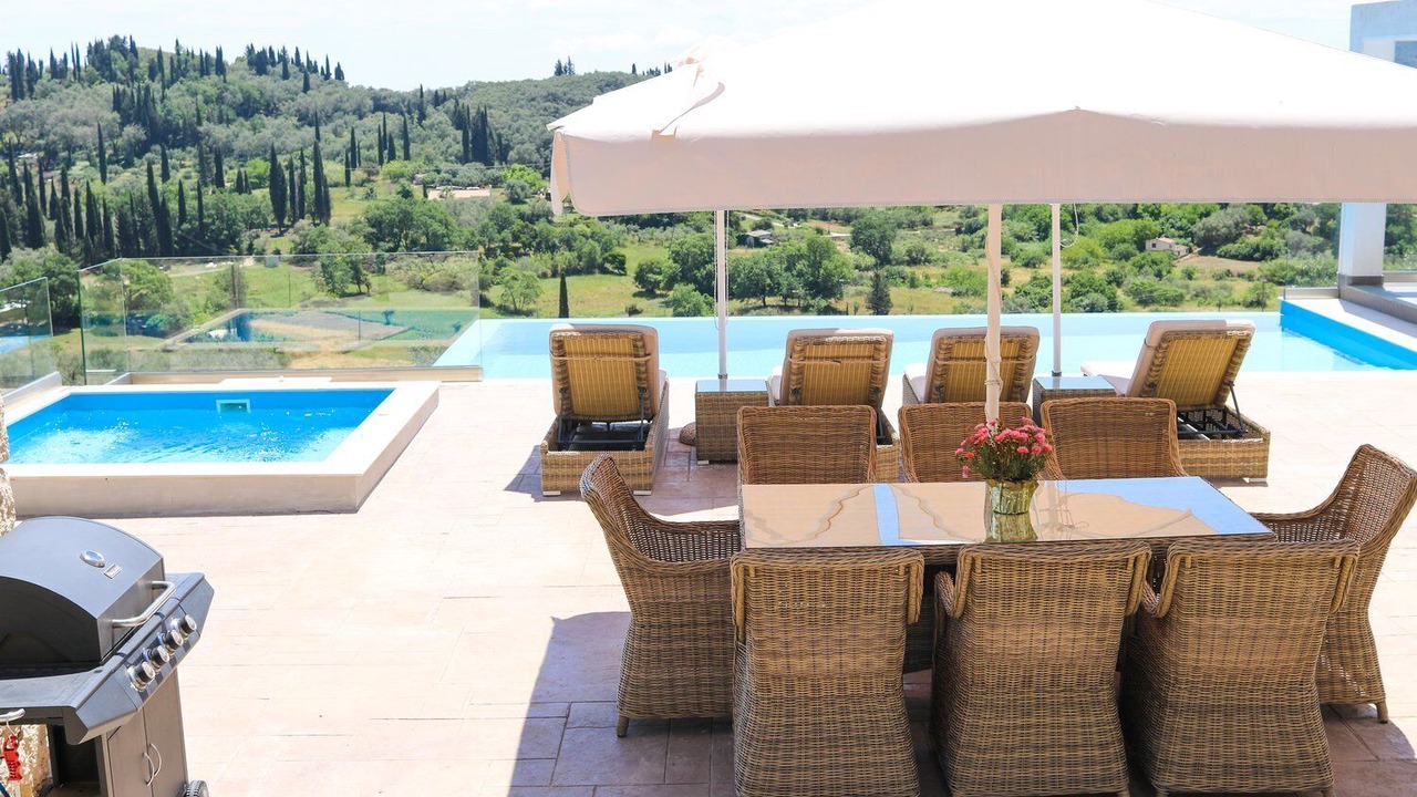 Photo of Outdoor in Doukades