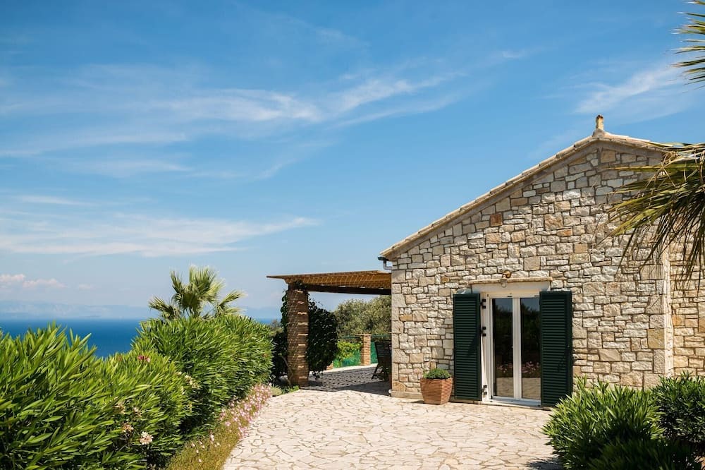 Photo of Outdoor in Gaios