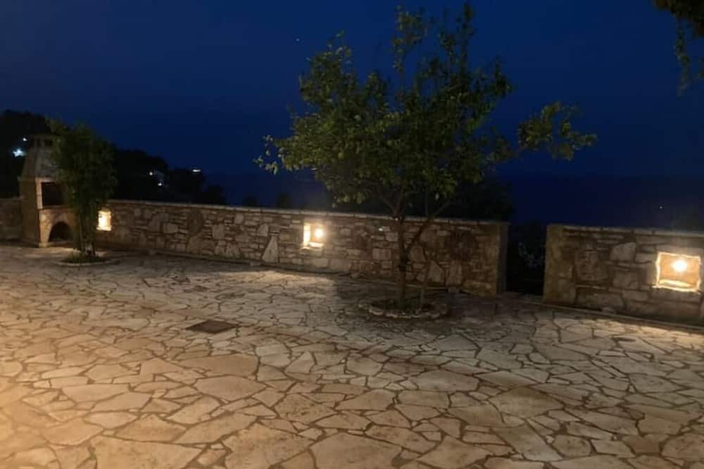 Photo of Patio Balcony in Koroni