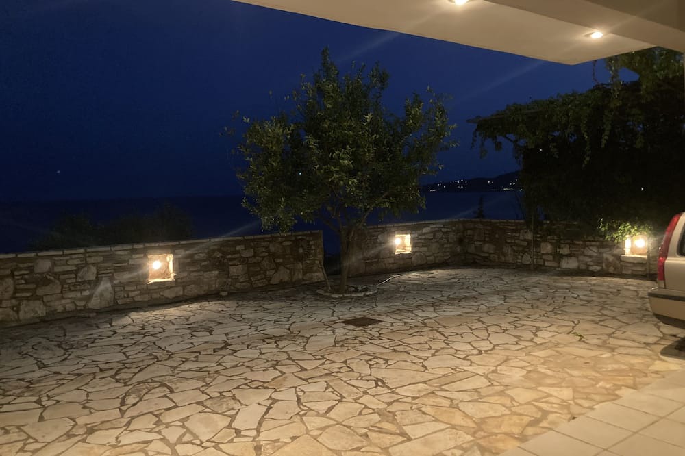 Photo of Patio Balcony in Koroni