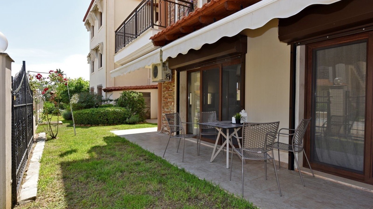 Photo of Patio Balcony in Paralia Dionysiou