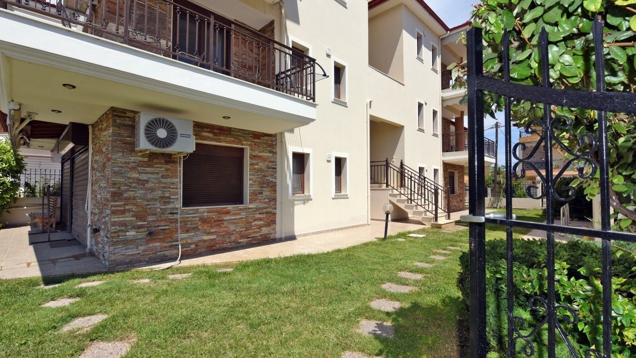 Photo of Outdoor in Paralia Dionysiou
