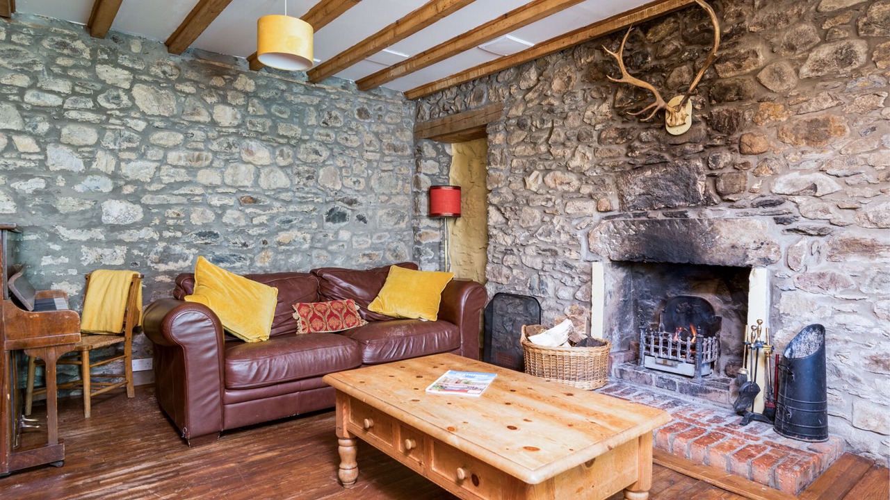 Photo of Livingroom in Spittal of Glenshee
