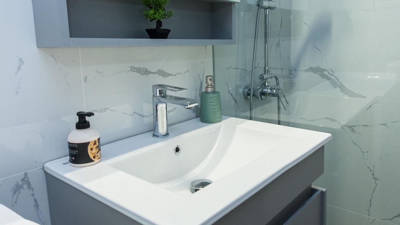 Photo of Bathroom in Keratsinion
