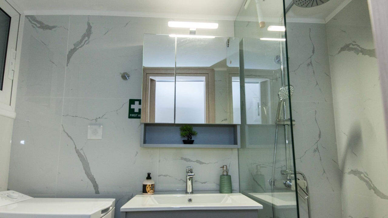 Photo of Bathroom in Keratsinion