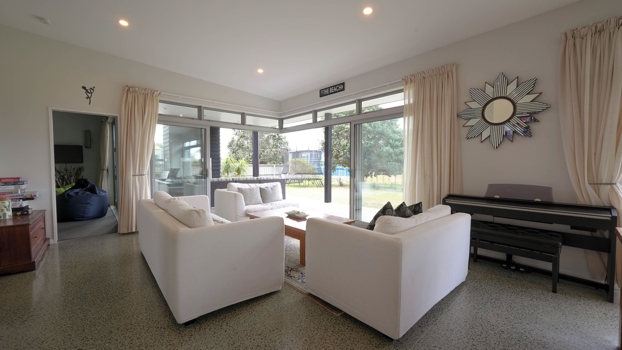 Photo of Livingroom in Omaha