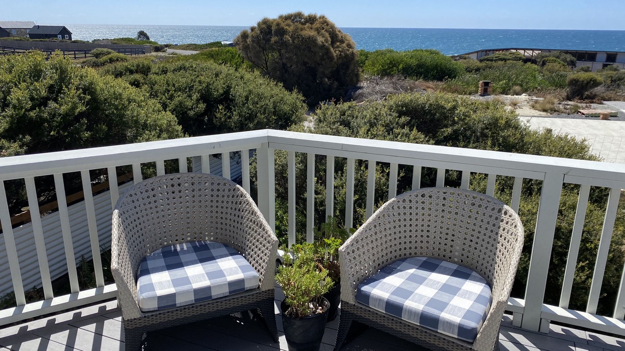 Photo of Patio Balcony in Lulworth