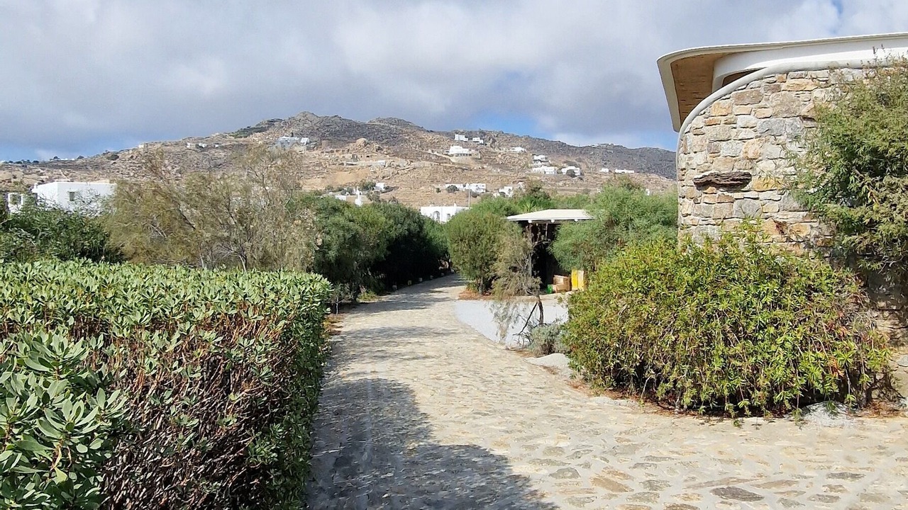 Photo of Outdoor in Plintri