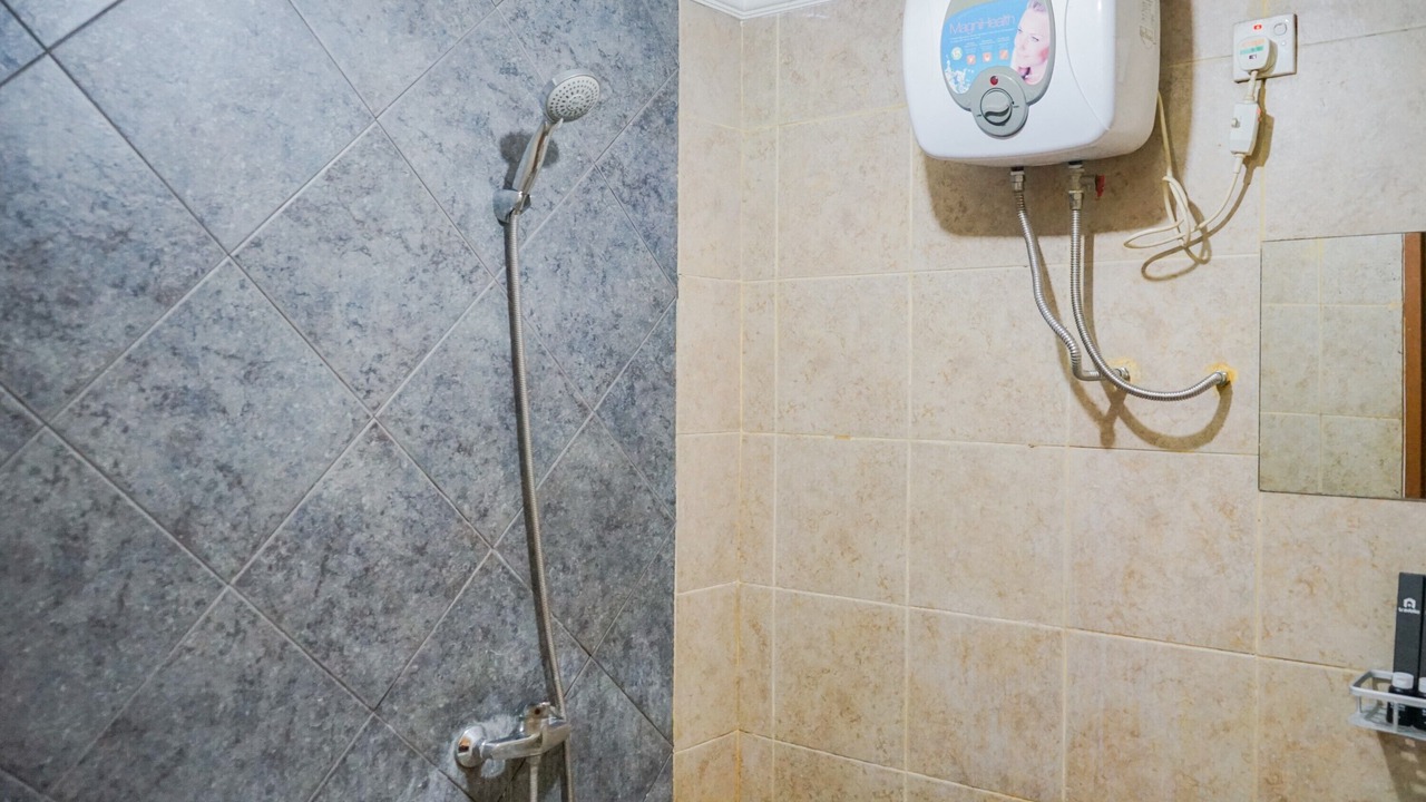 Photo of Bathroom in Panunggangan Utara