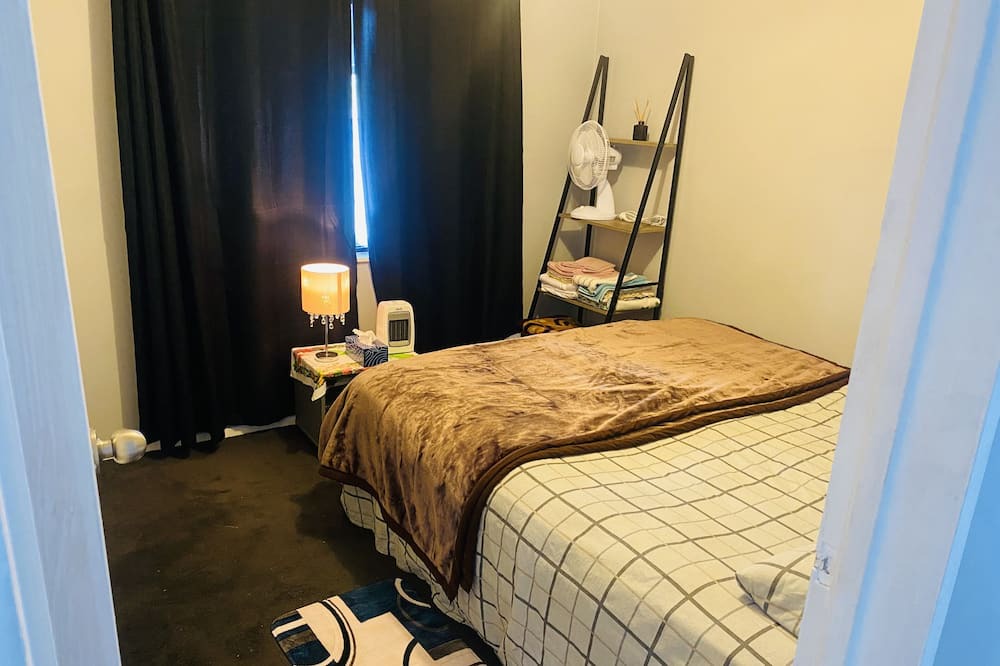 Photo of Bedroom in Ohinemutu