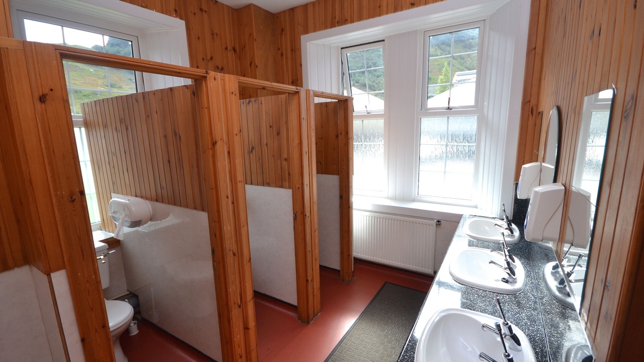 Photo of Bathroom in Kinlochleven