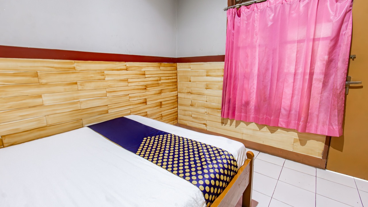 Photo of Bedroom in Kecamatan Janapria
