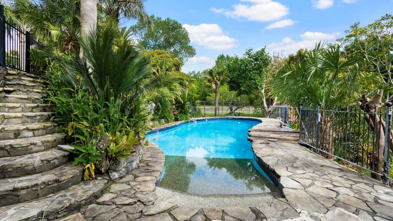 Photo of Outdoor in Whitford