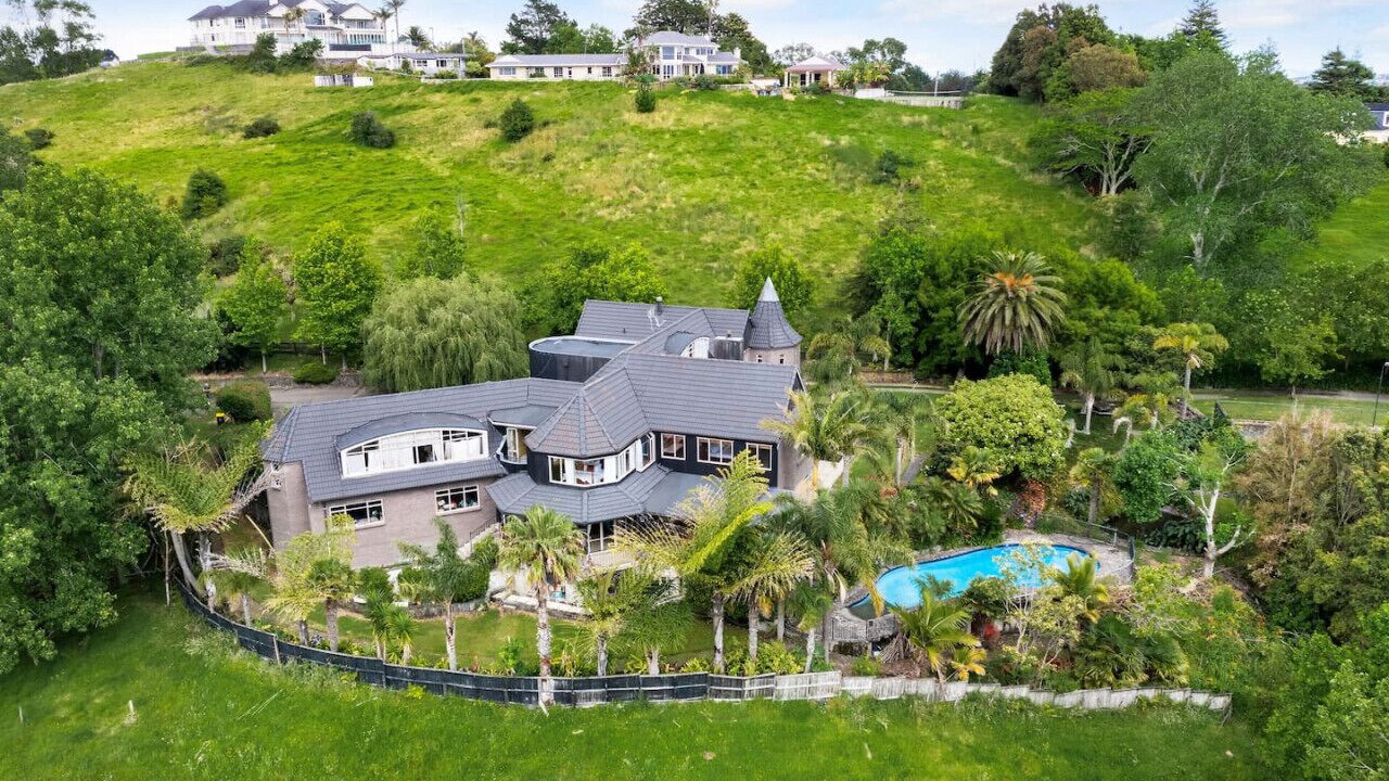 Photo of Outdoor in Whitford